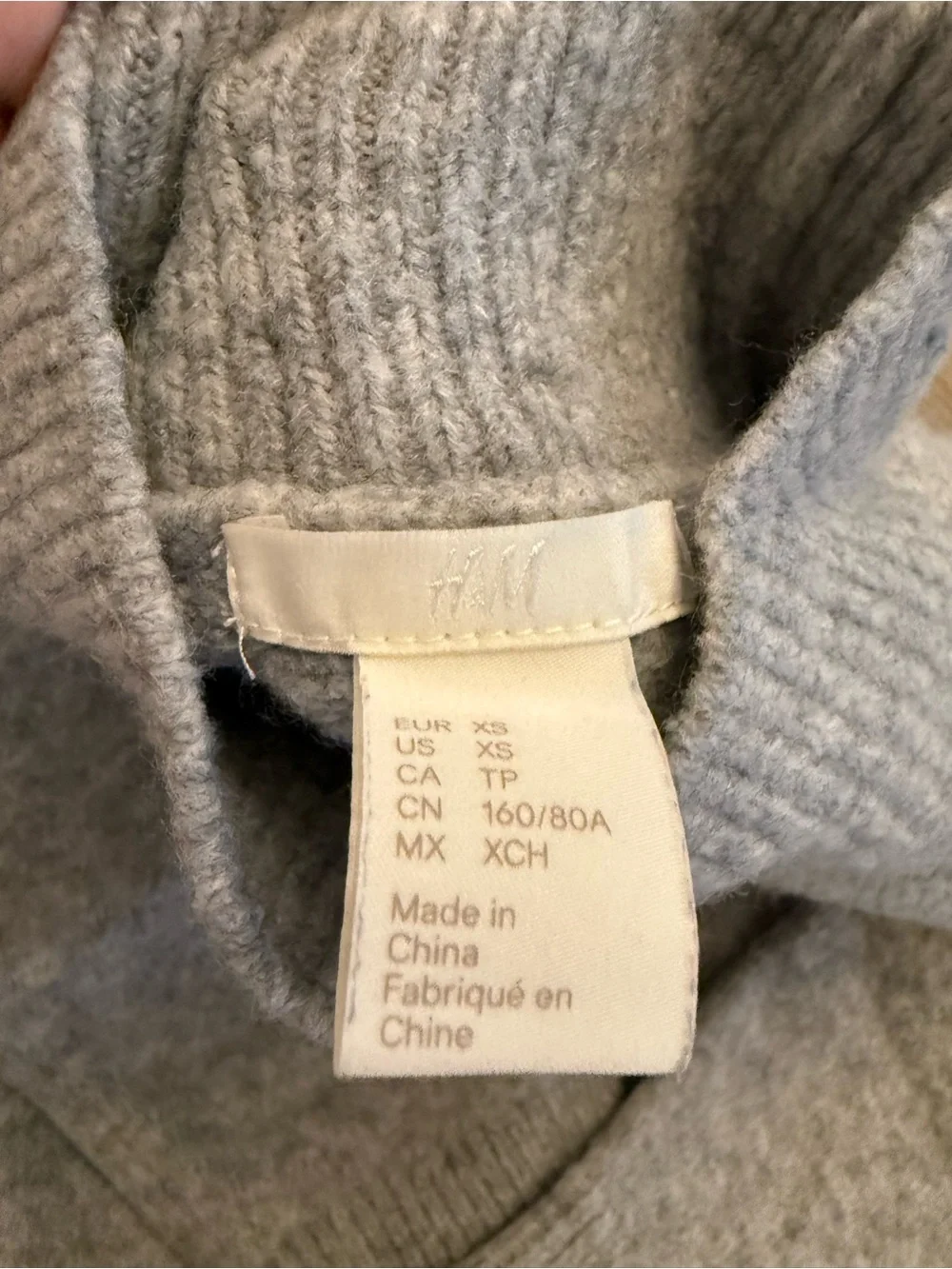 H&M Women's Light Gray Mock Neck Sweater